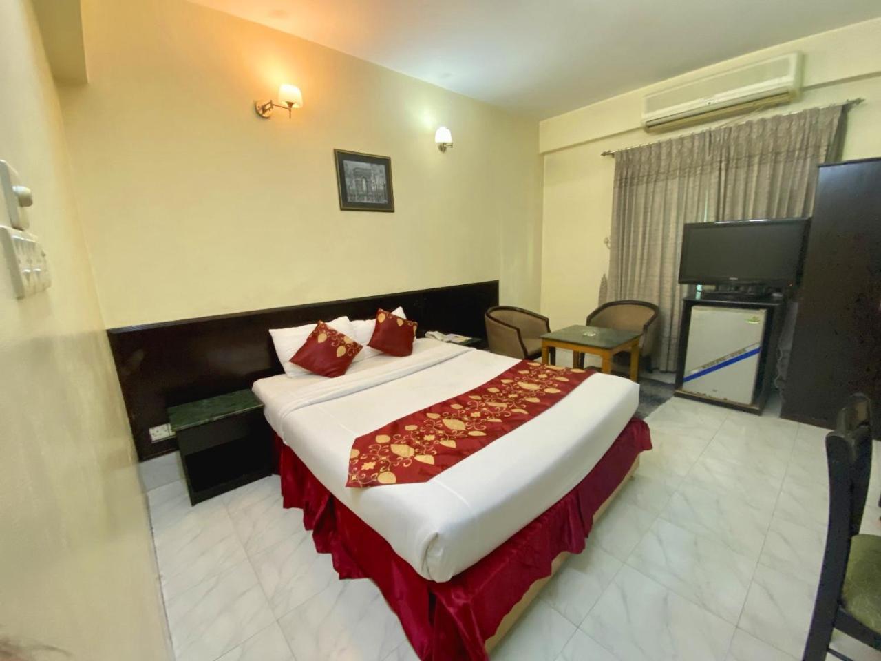 Quality Inn Дакка Экстерьер фото